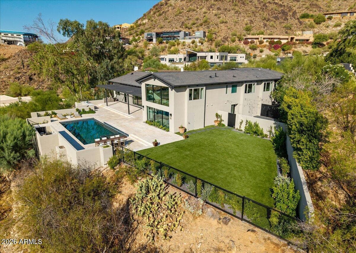 7347 N RED LEDGE Drive, Paradise Valley, AZ 85253 — photo 84 of 95