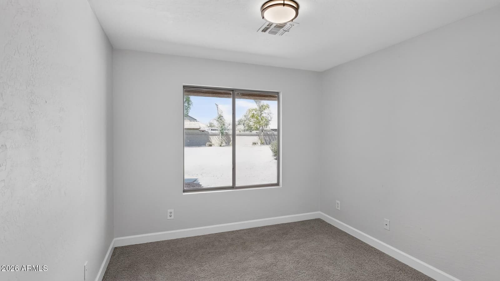 6541 W COCOPAH Street, Phoenix, AZ 85043 — photo 9 of 15