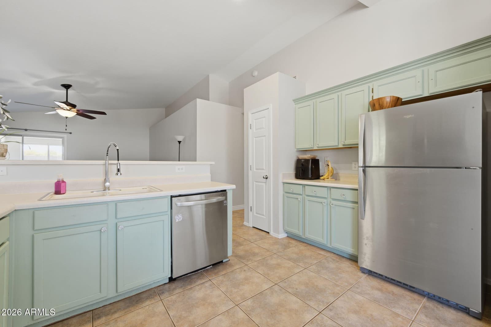 8521 E Clovis Avenue, Mesa, AZ 85208 — photo 13 of 25