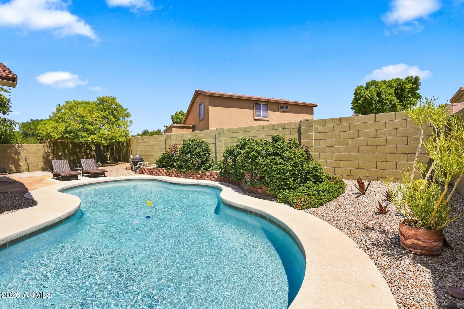 6186 W WIKIEUP Lane, Glendale, AZ 85308 — photo 40 of 48