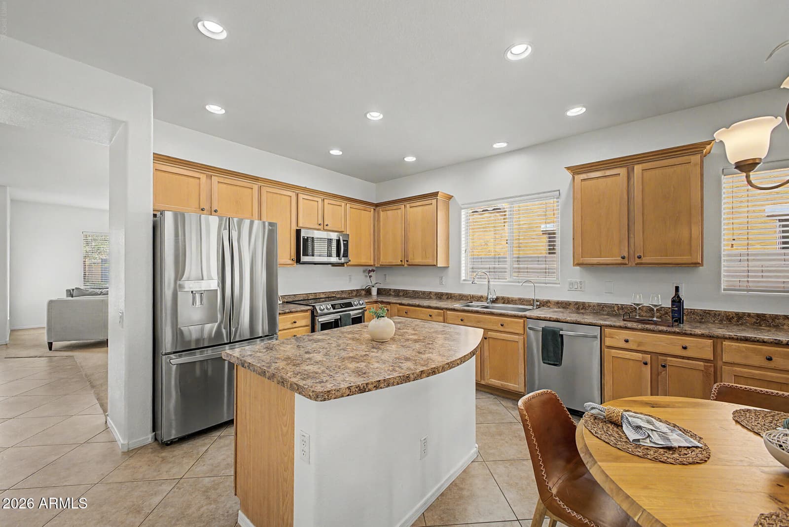 896 E LA COSTA Place, Chandler, AZ 85249 — photo 15 of 38