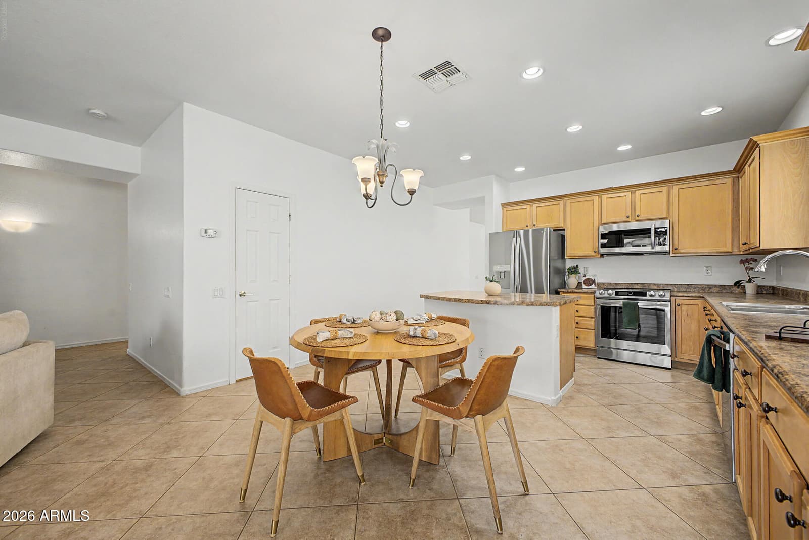 896 E LA COSTA Place, Chandler, AZ 85249 — photo 17 of 38