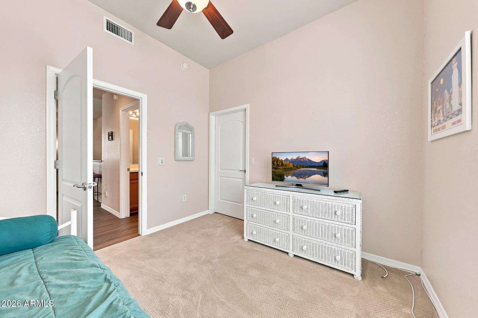 7027 N SCOTTSDALE Road 135, Scottsdale, AZ 85253 — photo 21 of 56