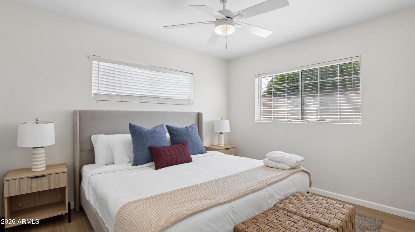 2929 N 55th Place, Phoenix, AZ 85018 — photo 13 of 59