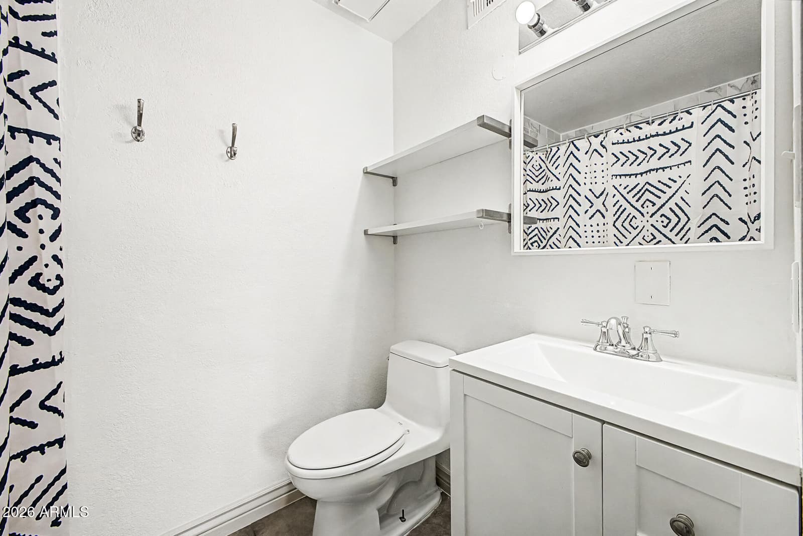 2202 W GLENROSA Avenue 9, Phoenix, AZ 85015 — photo 24 of 37
