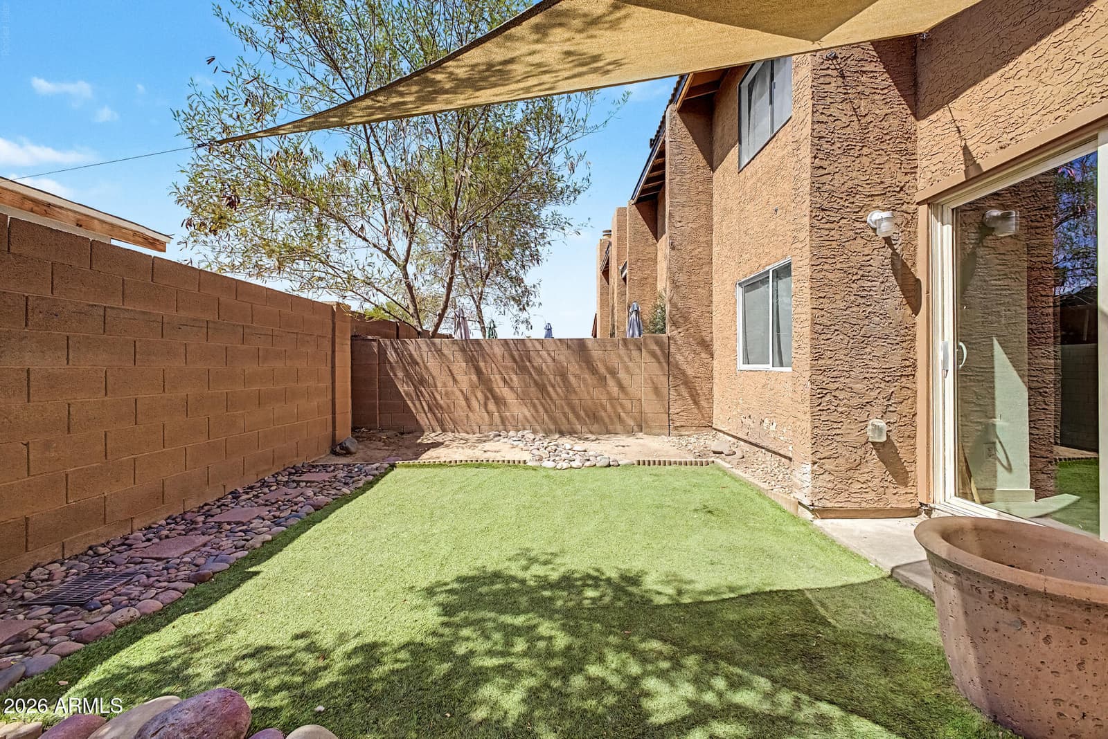 2202 W GLENROSA Avenue 9, Phoenix, AZ 85015 — photo 33 of 37