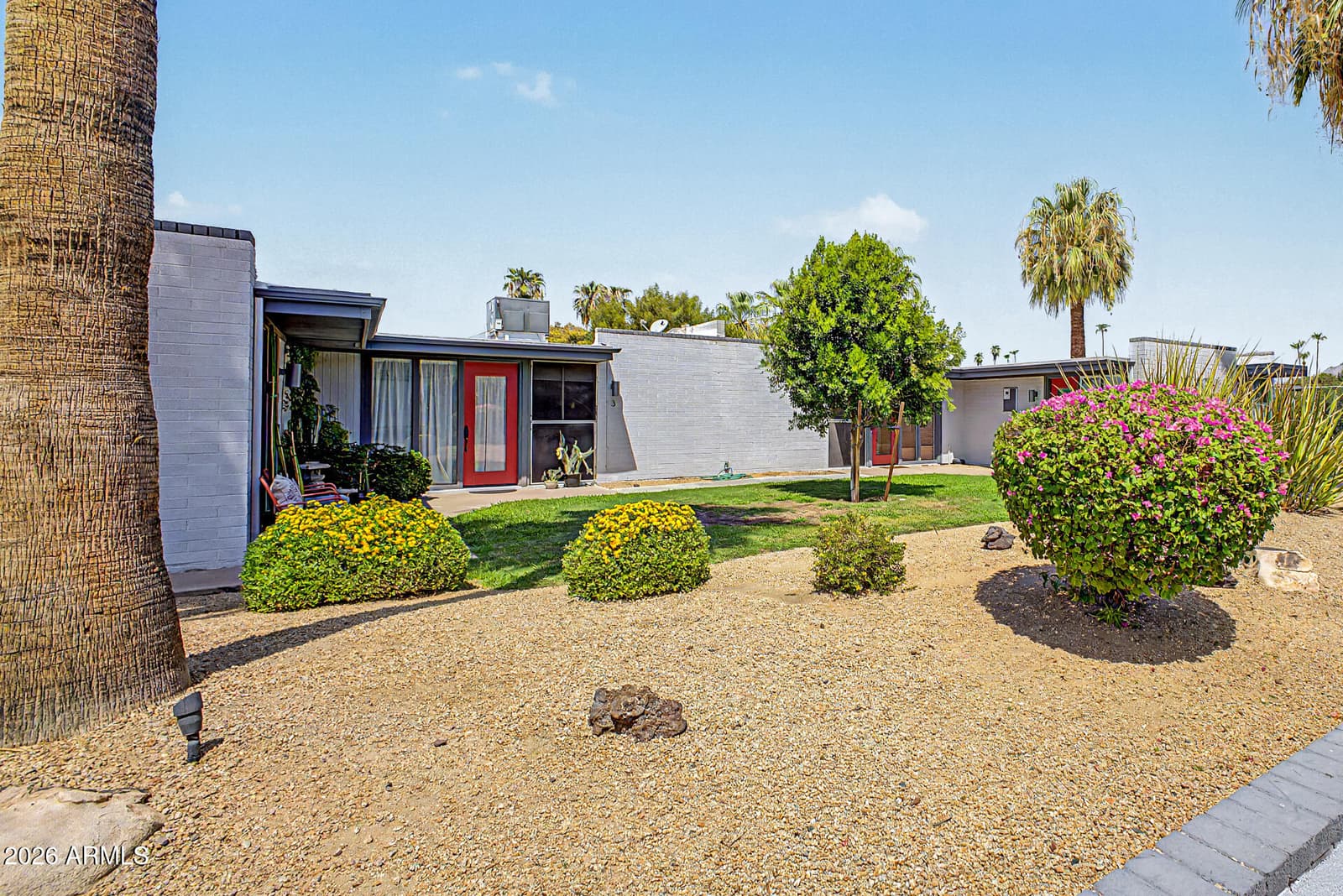 4200 N 38TH Street 1, Phoenix, AZ 85018 — photo 4 of 41