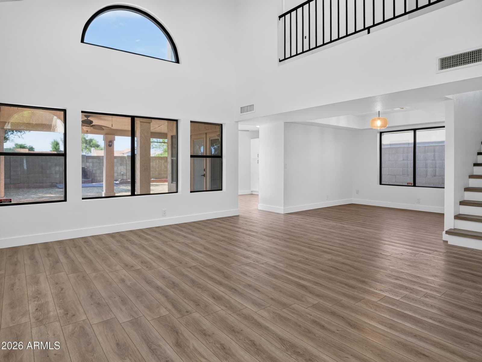 4047 W WHISPERING WIND Drive, Glendale, AZ 85310 — photo 11 of 46