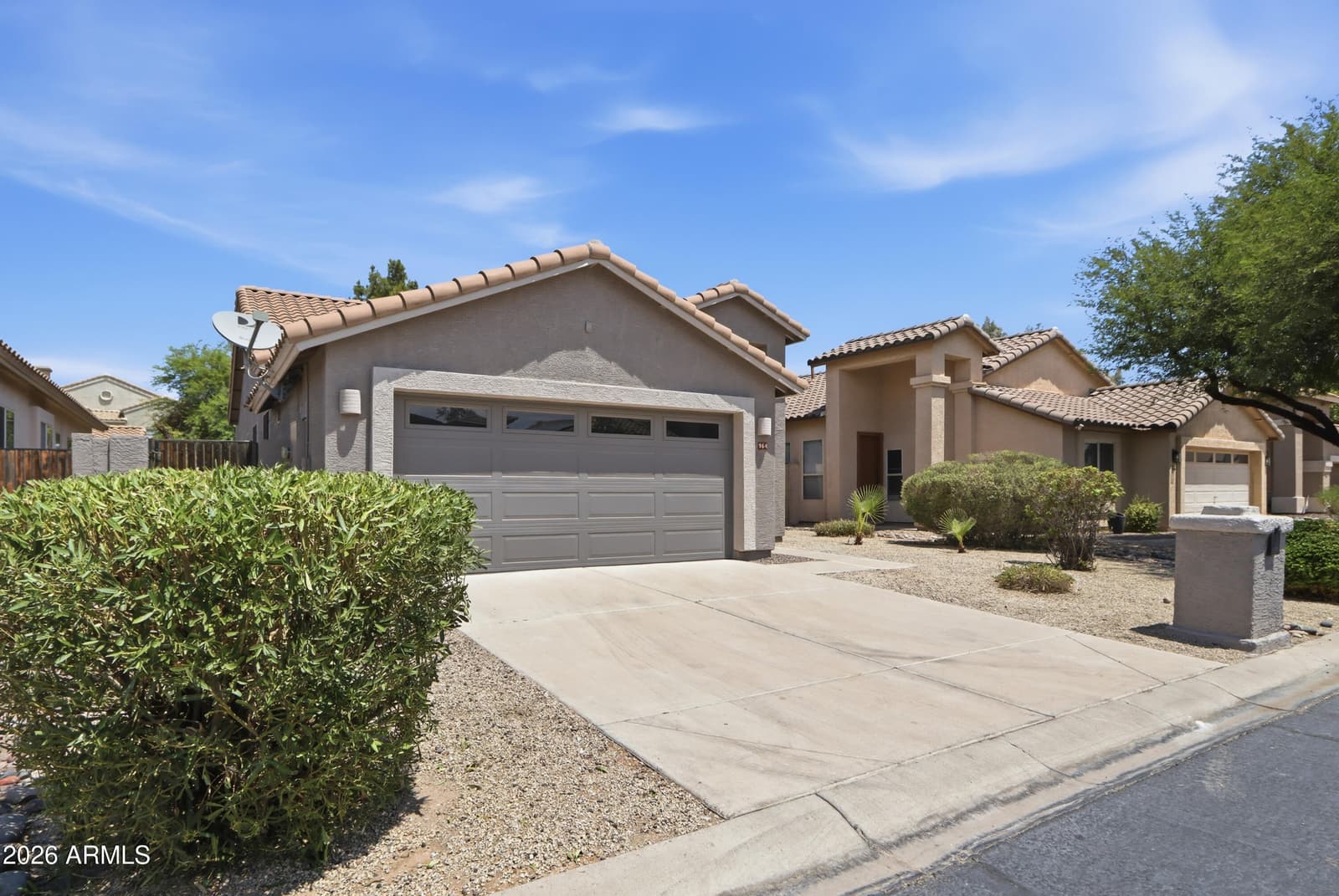 964 W FAIRWAY Drive N, Chandler, AZ 85225 — photo 4 of 53