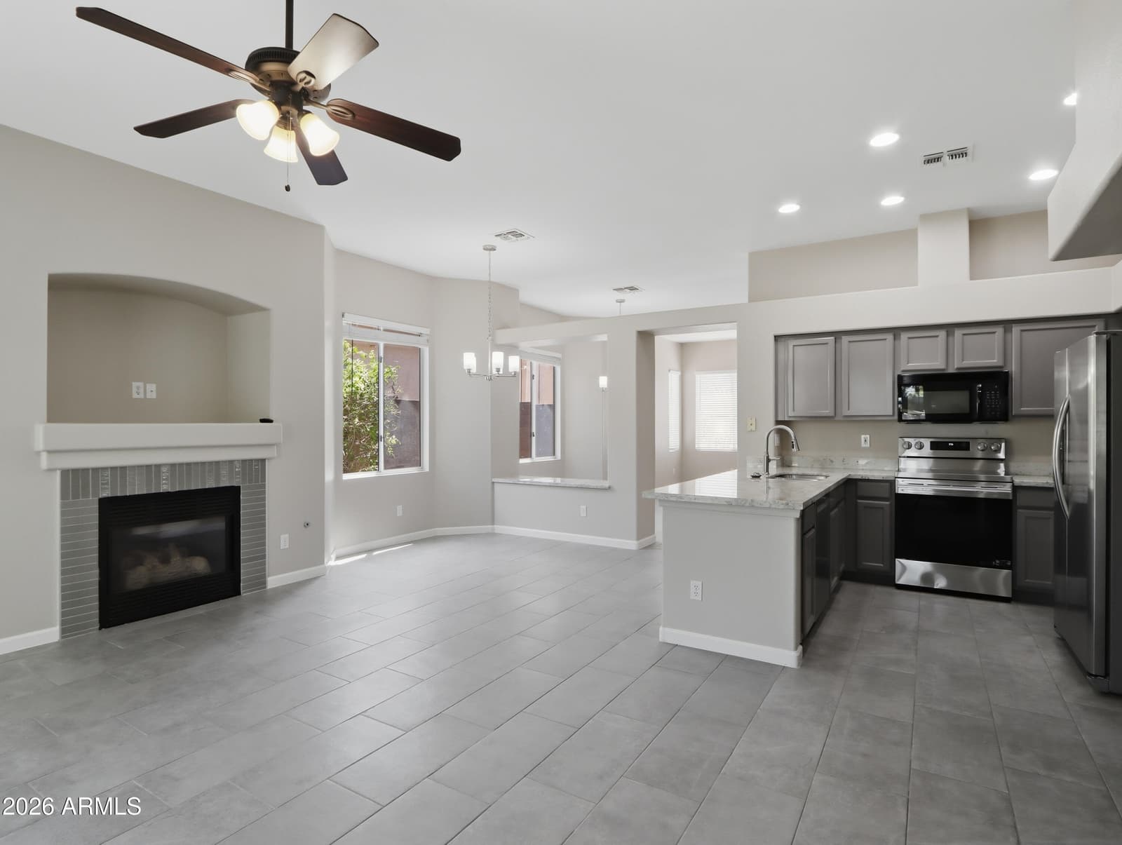964 W FAIRWAY Drive N, Chandler, AZ 85225 — photo 16 of 53