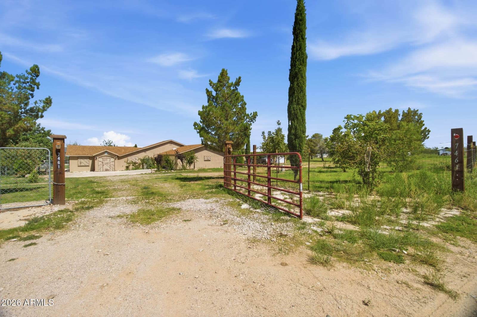 7461 S Baggett Place, Hereford, AZ 85615 — photo 1 of 18