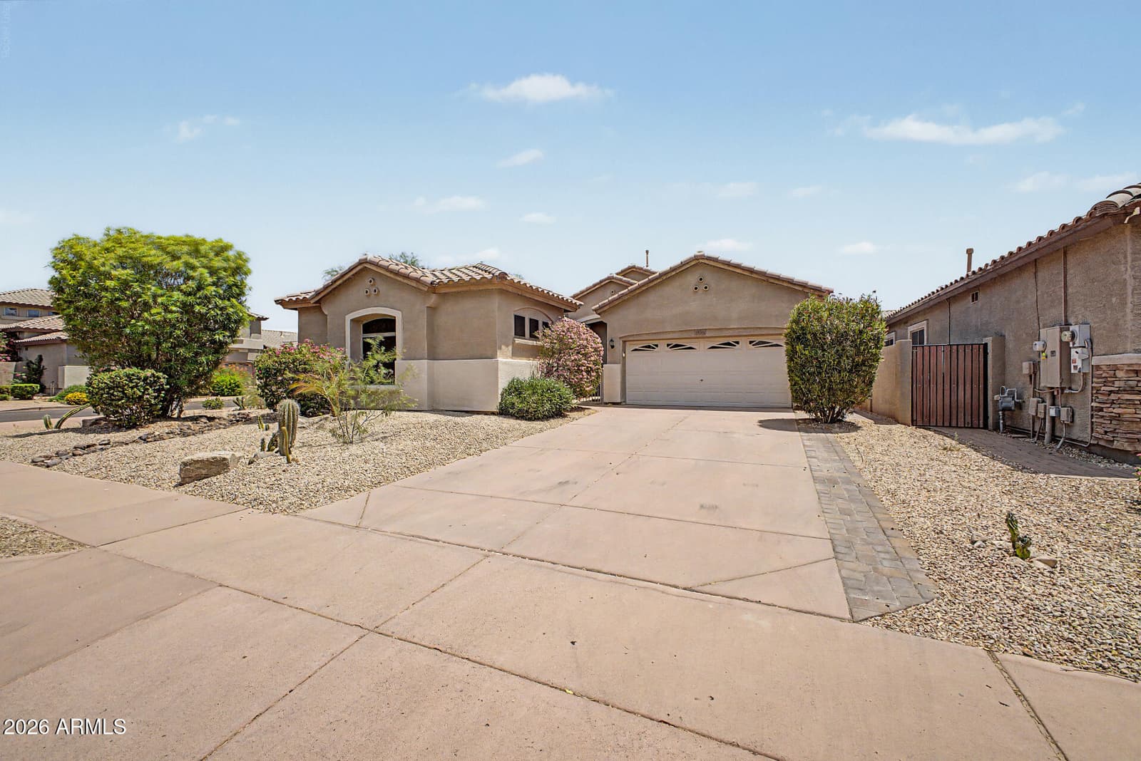 35521 N 30TH Drive, Phoenix, AZ 85086 — photo 5 of 41