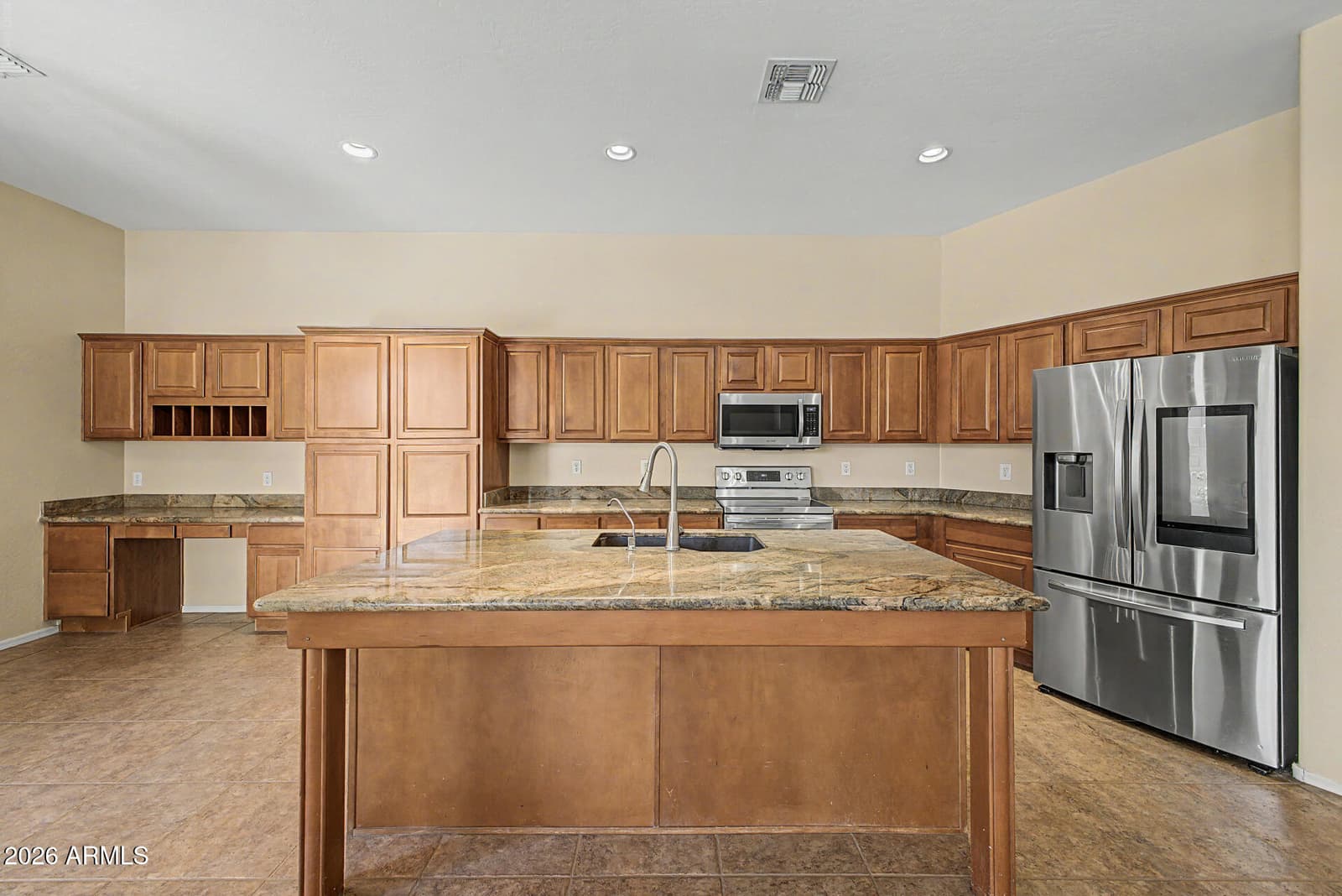 35521 N 30TH Drive, Phoenix, AZ 85086 — photo 16 of 41