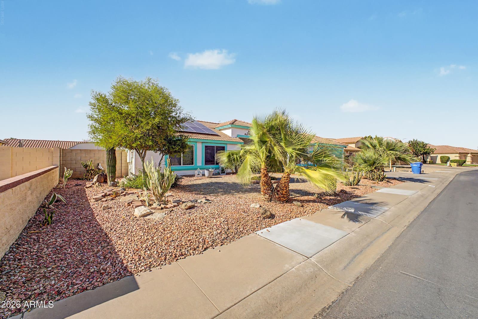 1756 E PARK Street, Phoenix, AZ 85042 — photo 6 of 25