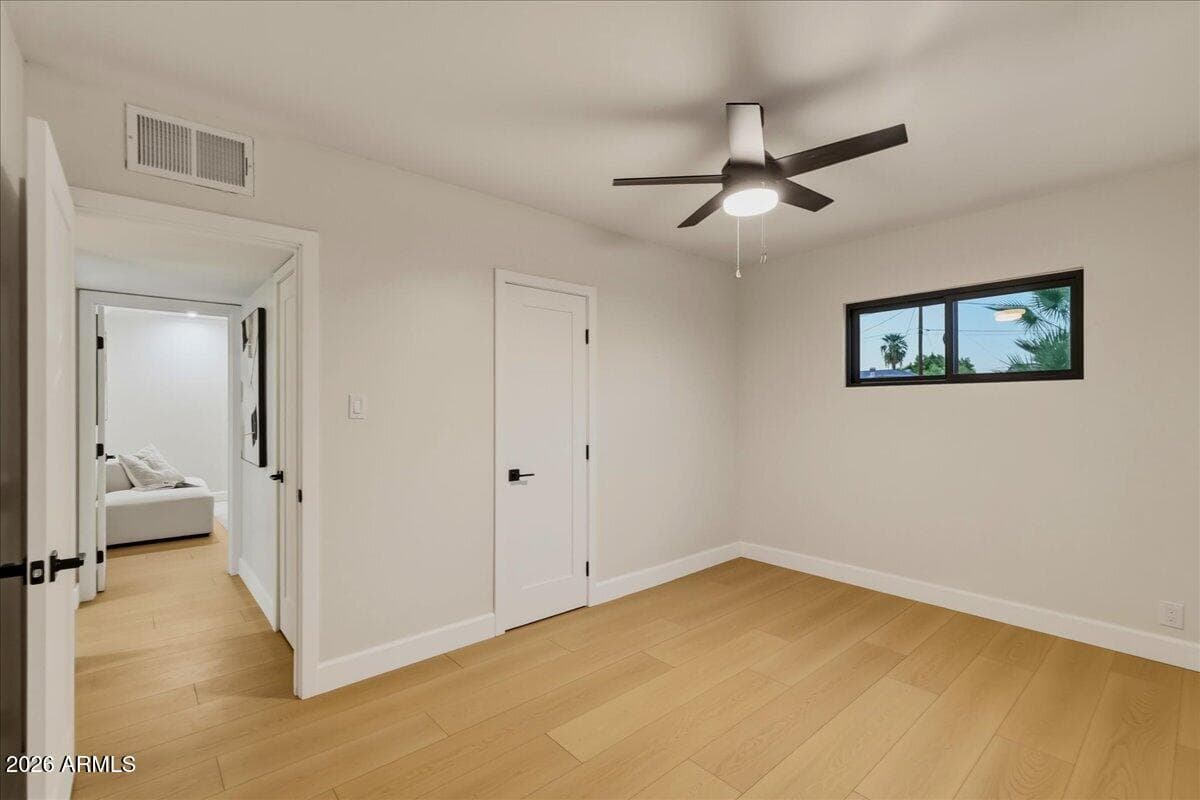 2038 E Cheery Lynne Road, Phoenix, AZ 85016 — photo 24 of 37