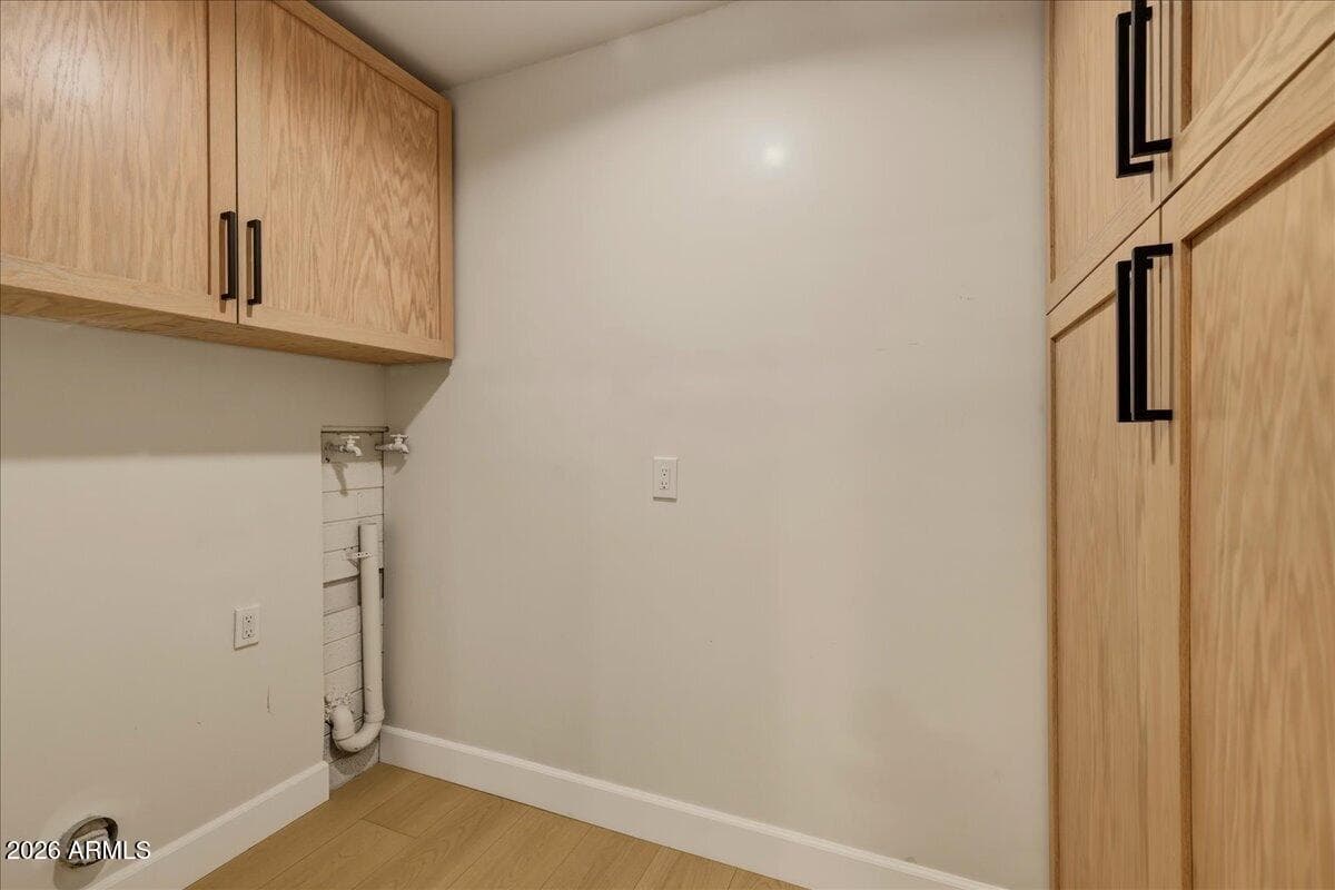2038 E Cheery Lynne Road, Phoenix, AZ 85016 — photo 27 of 37