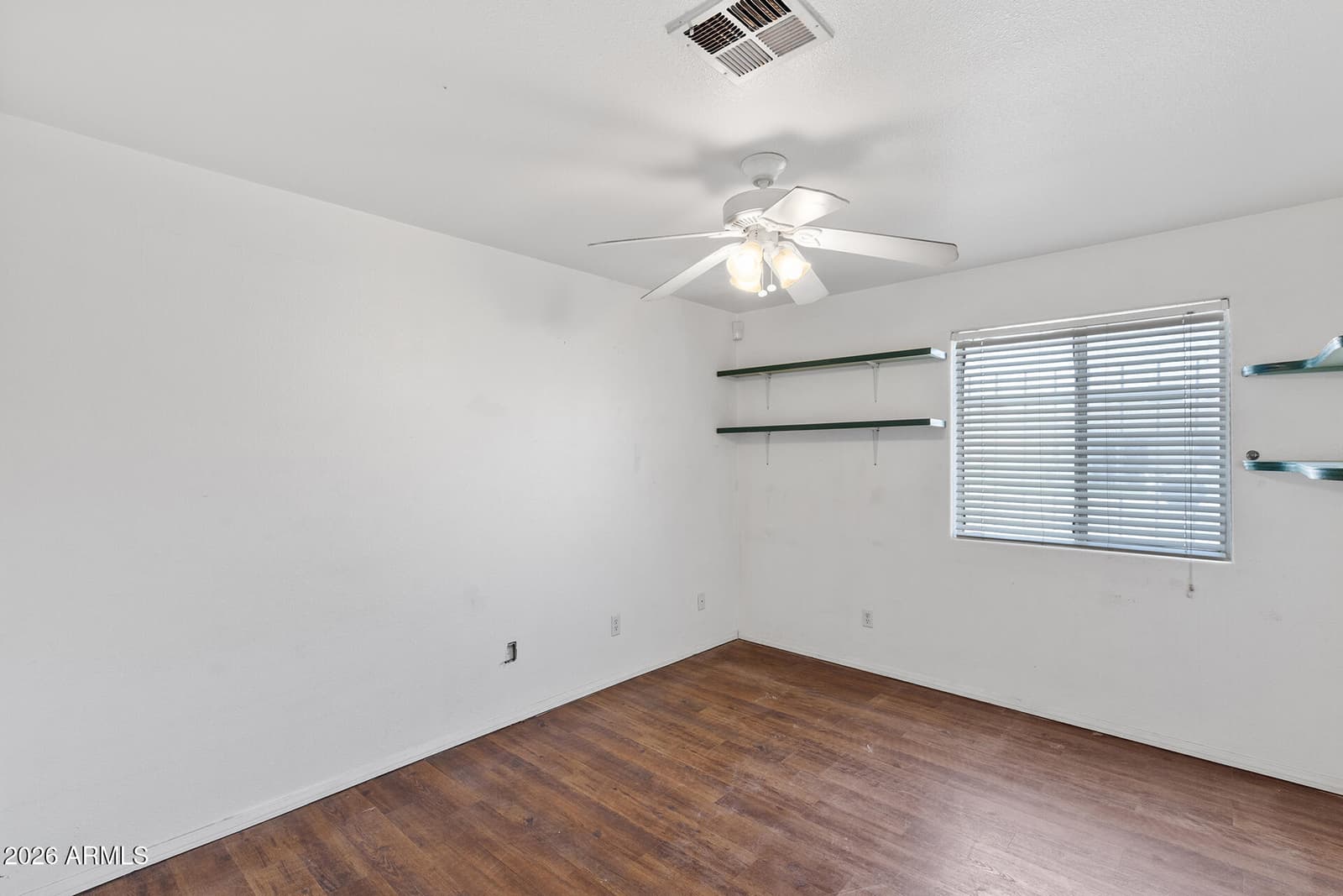 3626 W Shangri La Road, Phoenix, AZ 85029 — photo 9 of 33