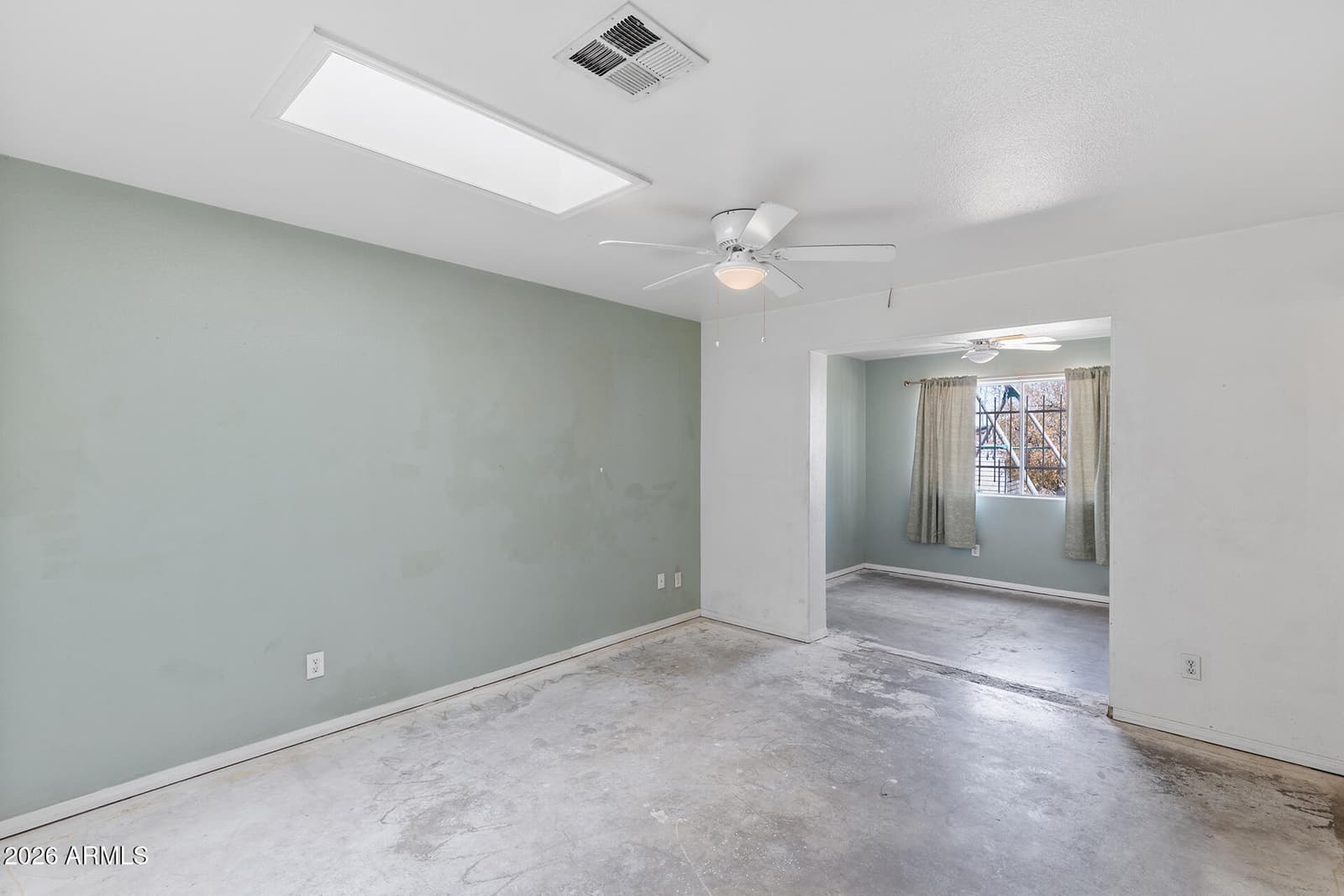 3626 W Shangri La Road, Phoenix, AZ 85029 — photo 14 of 33