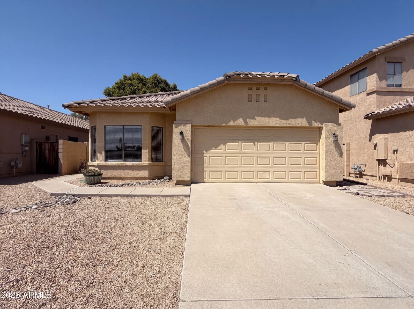 8928 W CHERRY HILLS Drive, Peoria, AZ 85345 — photo 1 of 26