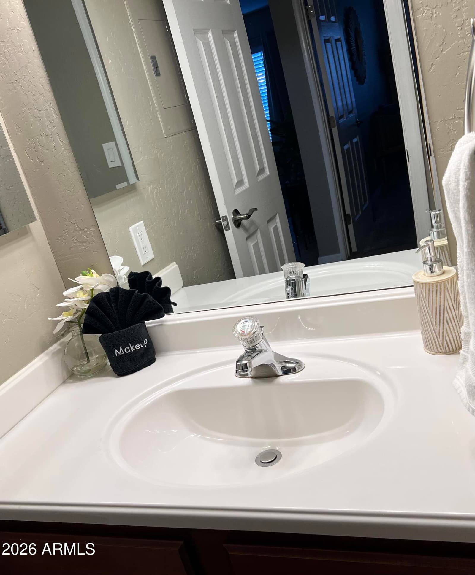 115 E CORTEZ Drive 110, Sedona, AZ 86351 — photo 10 of 24