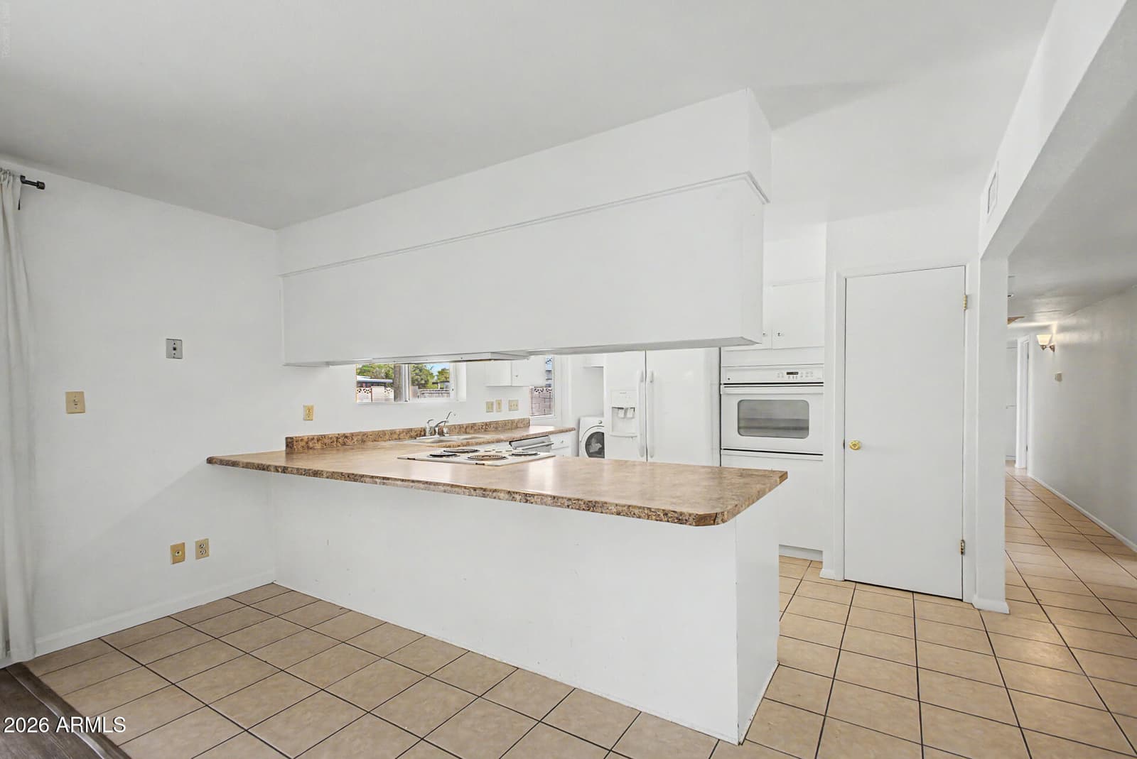 622 E GRACE Drive, Tempe, AZ 85288 — photo 12 of 24