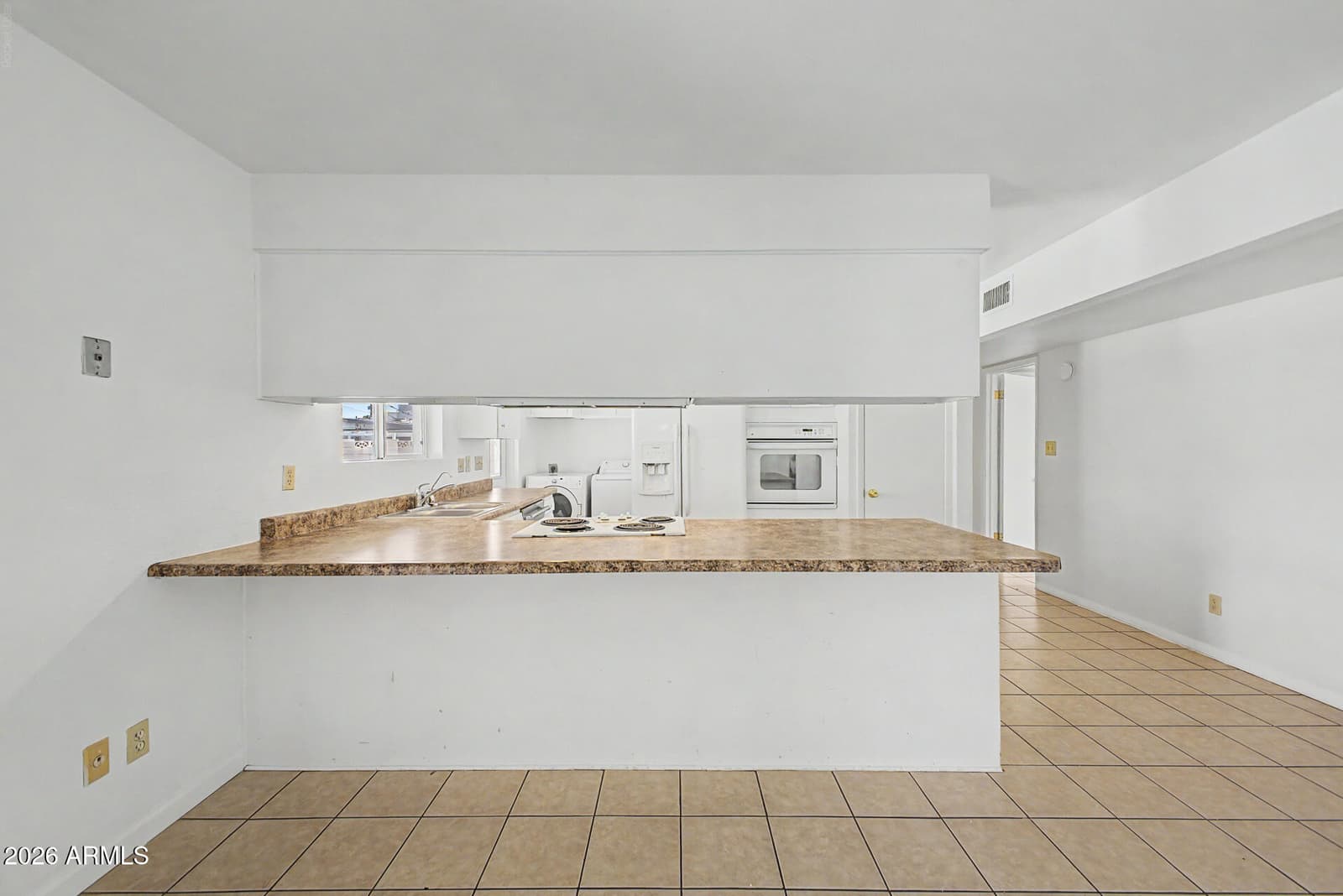 622 E GRACE Drive, Tempe, AZ 85288 — photo 11 of 24