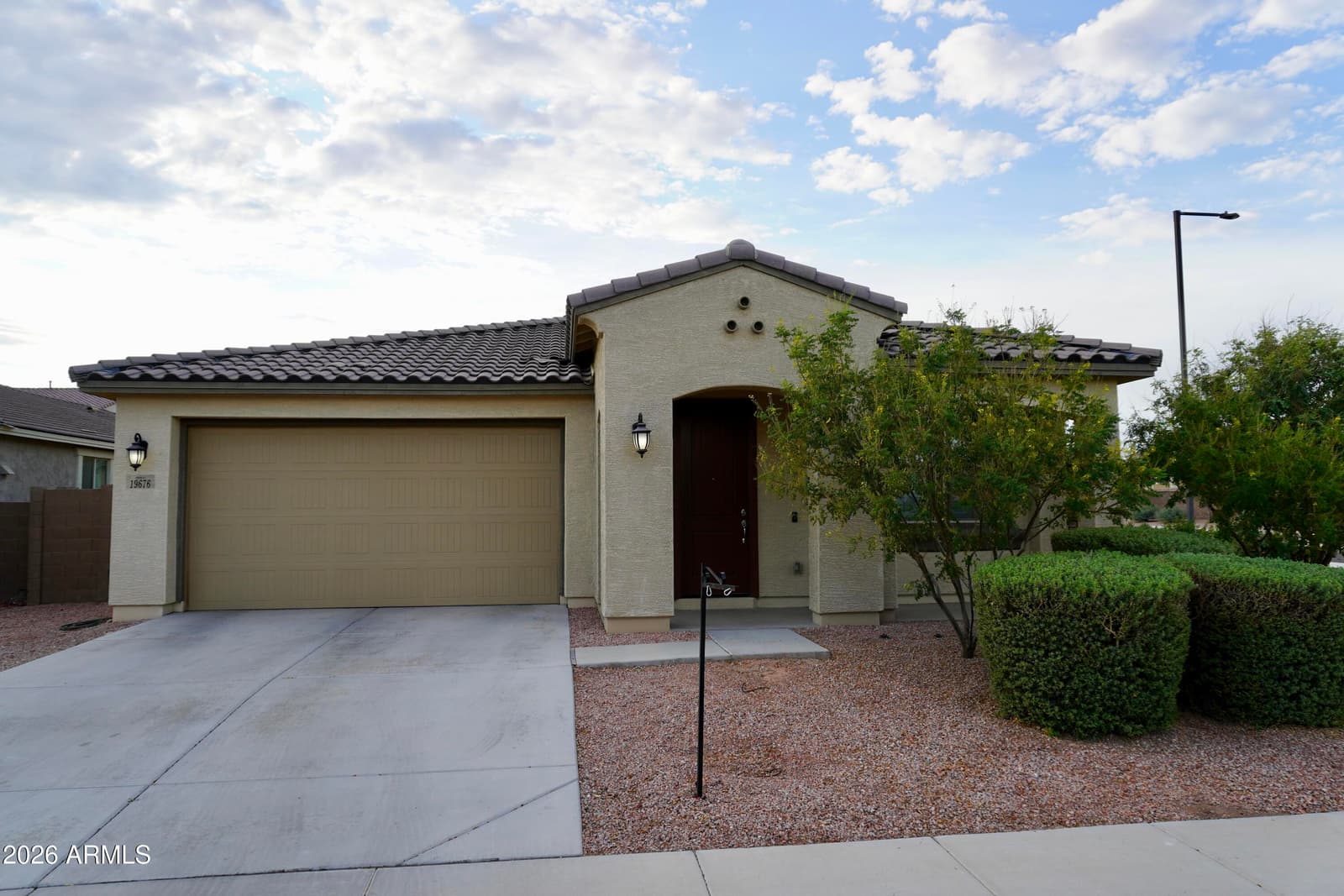 19676 W PINCHOT Drive, Buckeye, AZ 85396