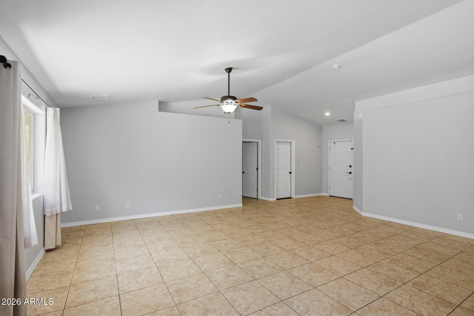 680 S HIGHLINE Lane, Camp Verde, AZ 86322 — photo 11 of 43