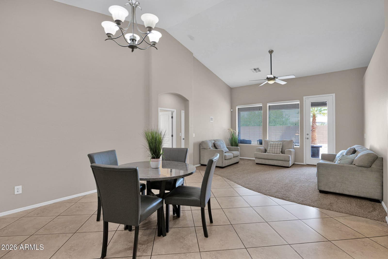 3570 E COCONINO Way, Gilbert, AZ 85298 — photo 10 of 40