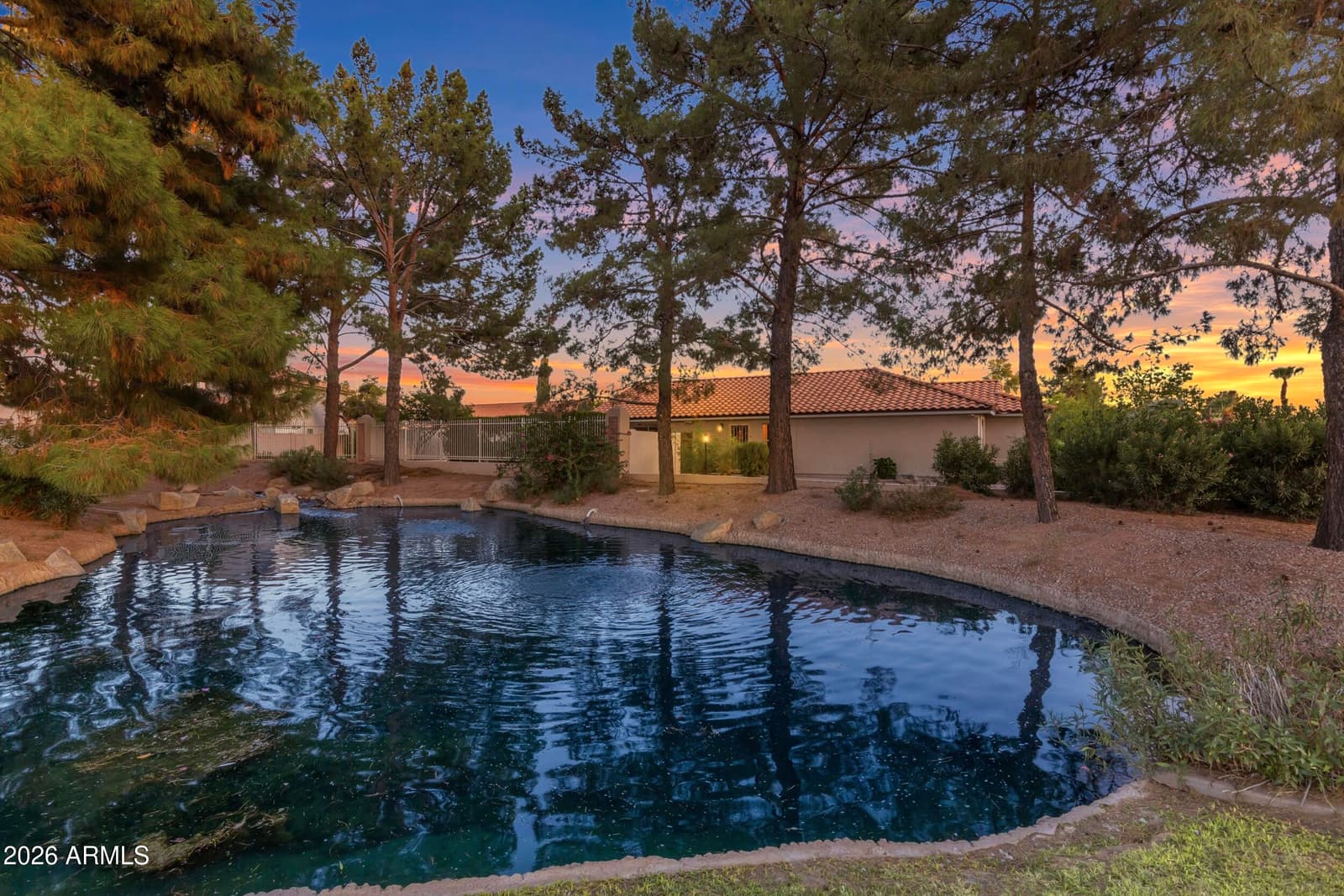 1517 S ASH Drive, Chandler, AZ 85286 — photo 17 of 77