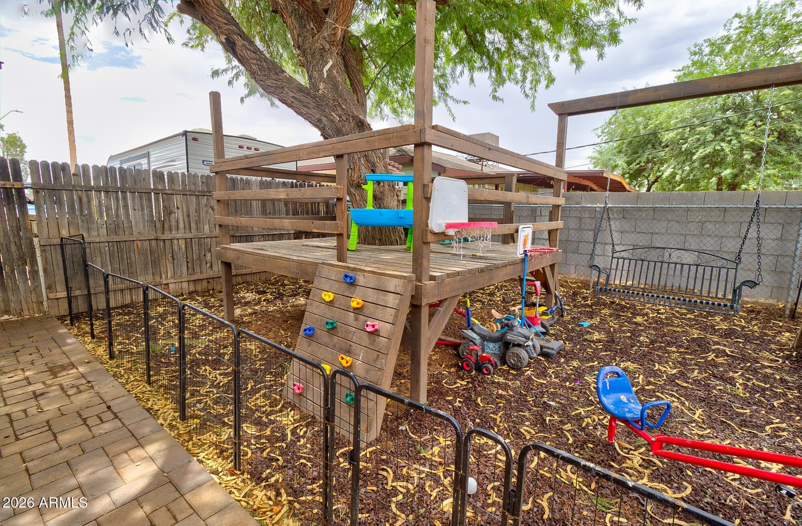 1128 N WALNUT Drive, Casa Grande, AZ 85122 — photo 31 of 40