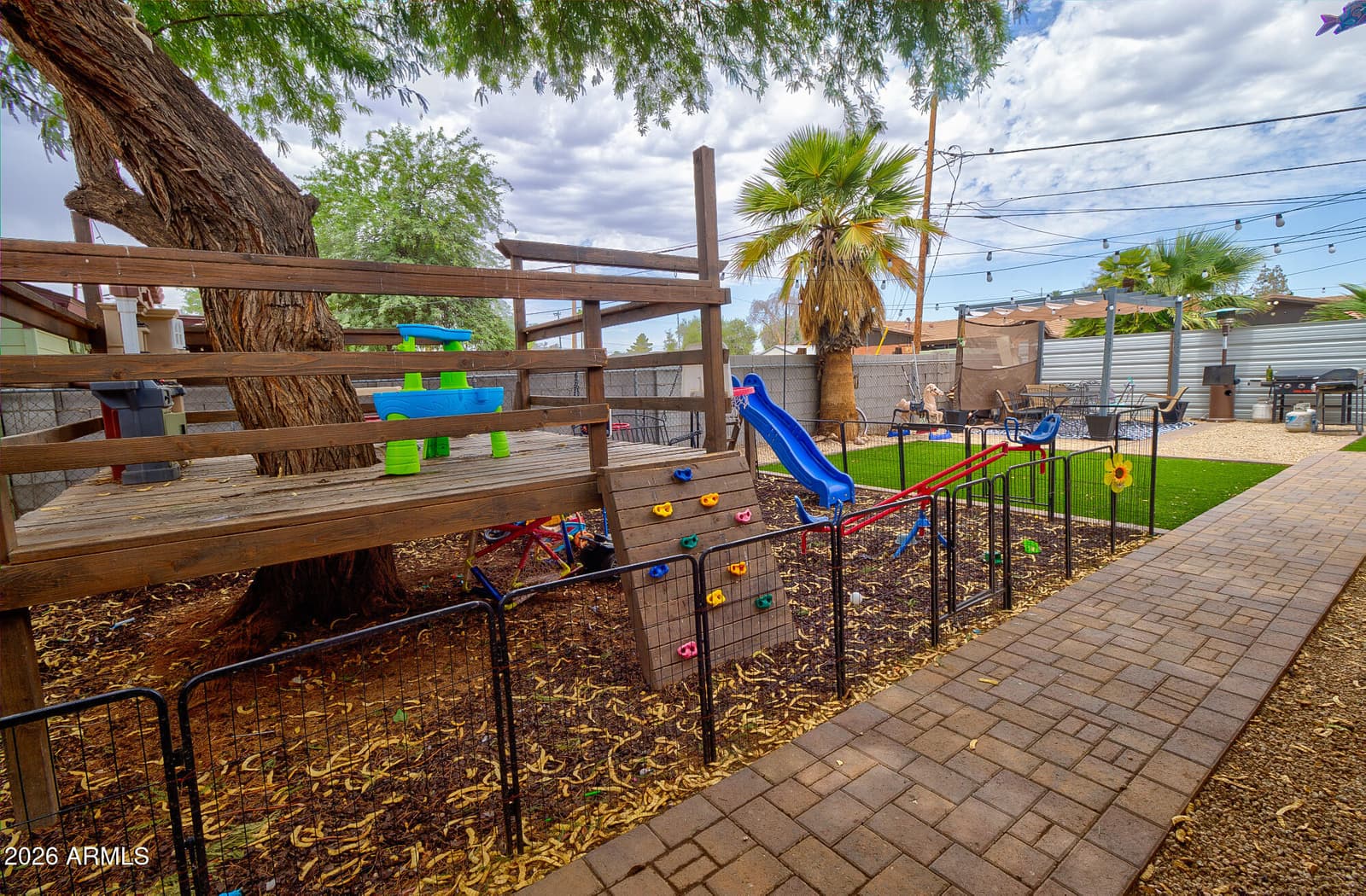 1128 N WALNUT Drive, Casa Grande, AZ 85122 — photo 32 of 40