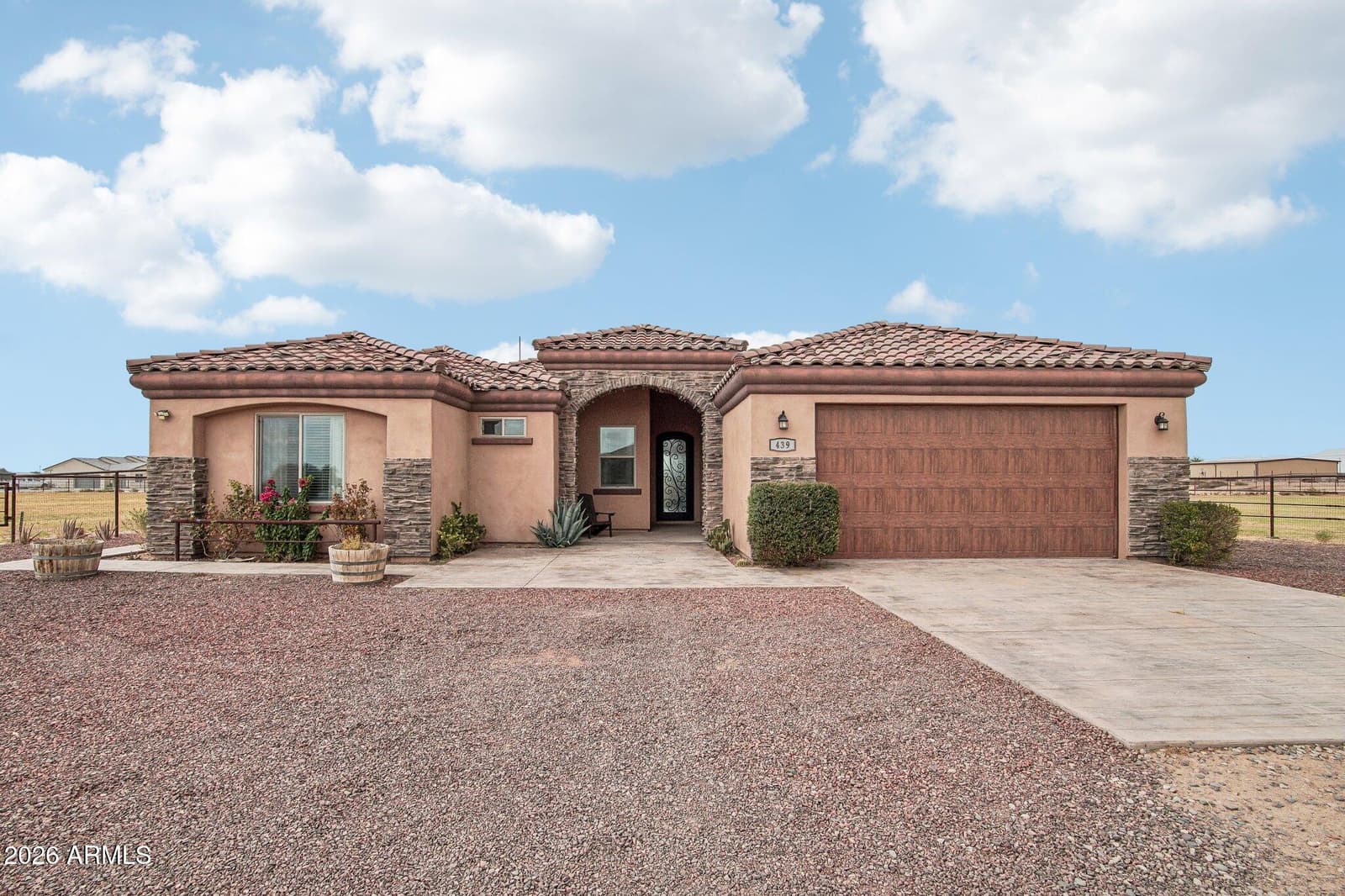 439 S DAVID Circle, Casa Grande, AZ 85194 — photo 2 of 51