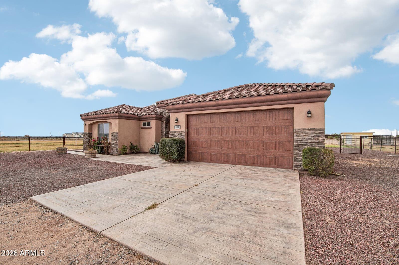 439 S DAVID Circle, Casa Grande, AZ 85194 — photo 3 of 51