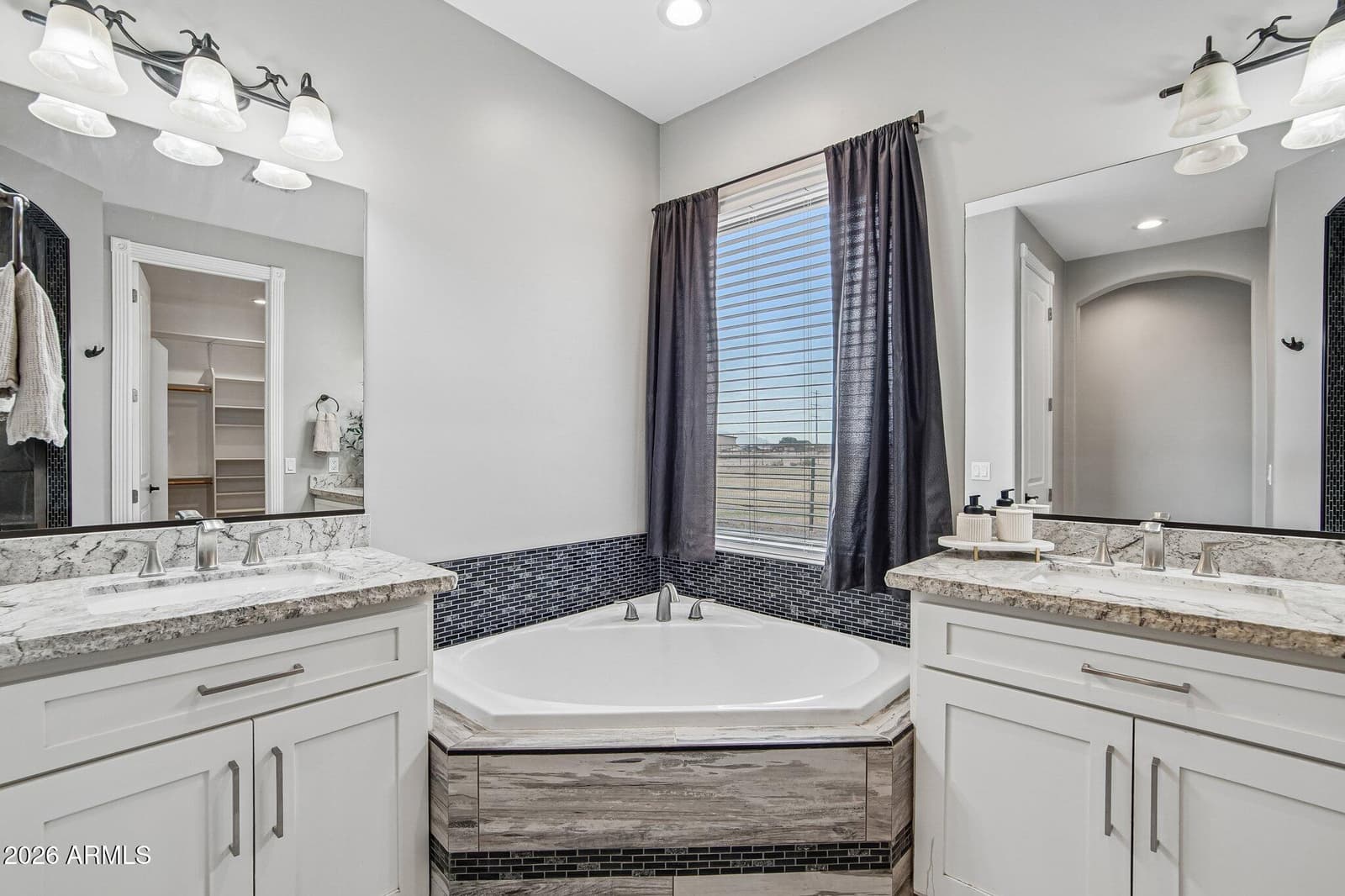 439 S DAVID Circle, Casa Grande, AZ 85194 — photo 27 of 51