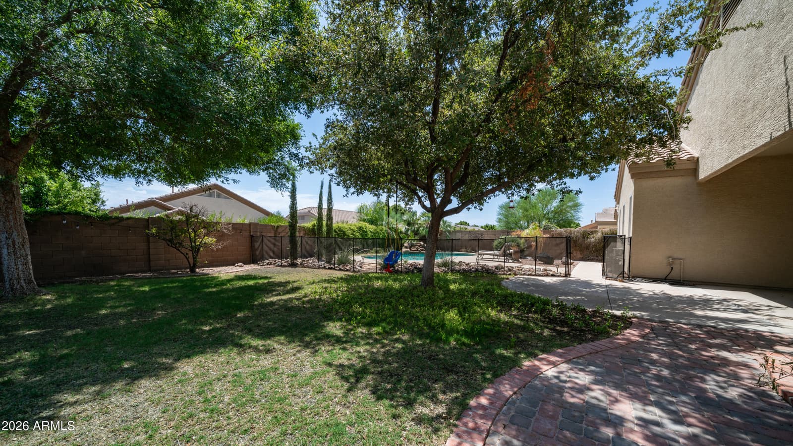 8723 E HILLVIEW Street, Mesa, AZ 85207 — photo 2 of 42