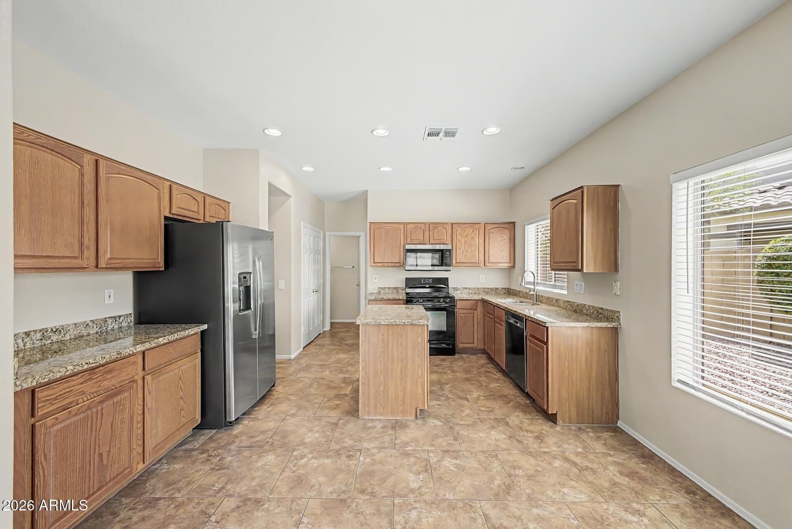 40932 N BARNUM Way, Anthem, AZ 85086 — photo 12 of 62