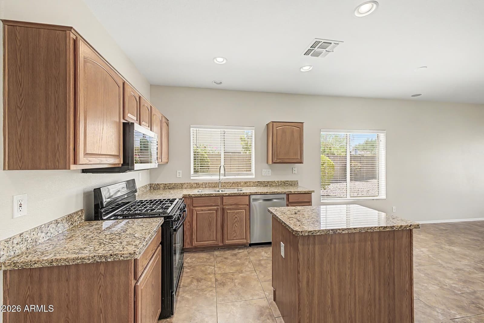 40932 N BARNUM Way, Anthem, AZ 85086 — photo 37 of 62