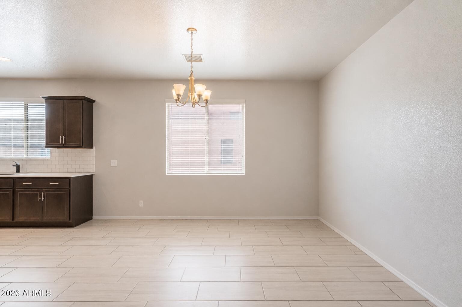 1135 MARCHBANKS Drive, Sierra Vista, AZ 85635 — photo 12 of 36