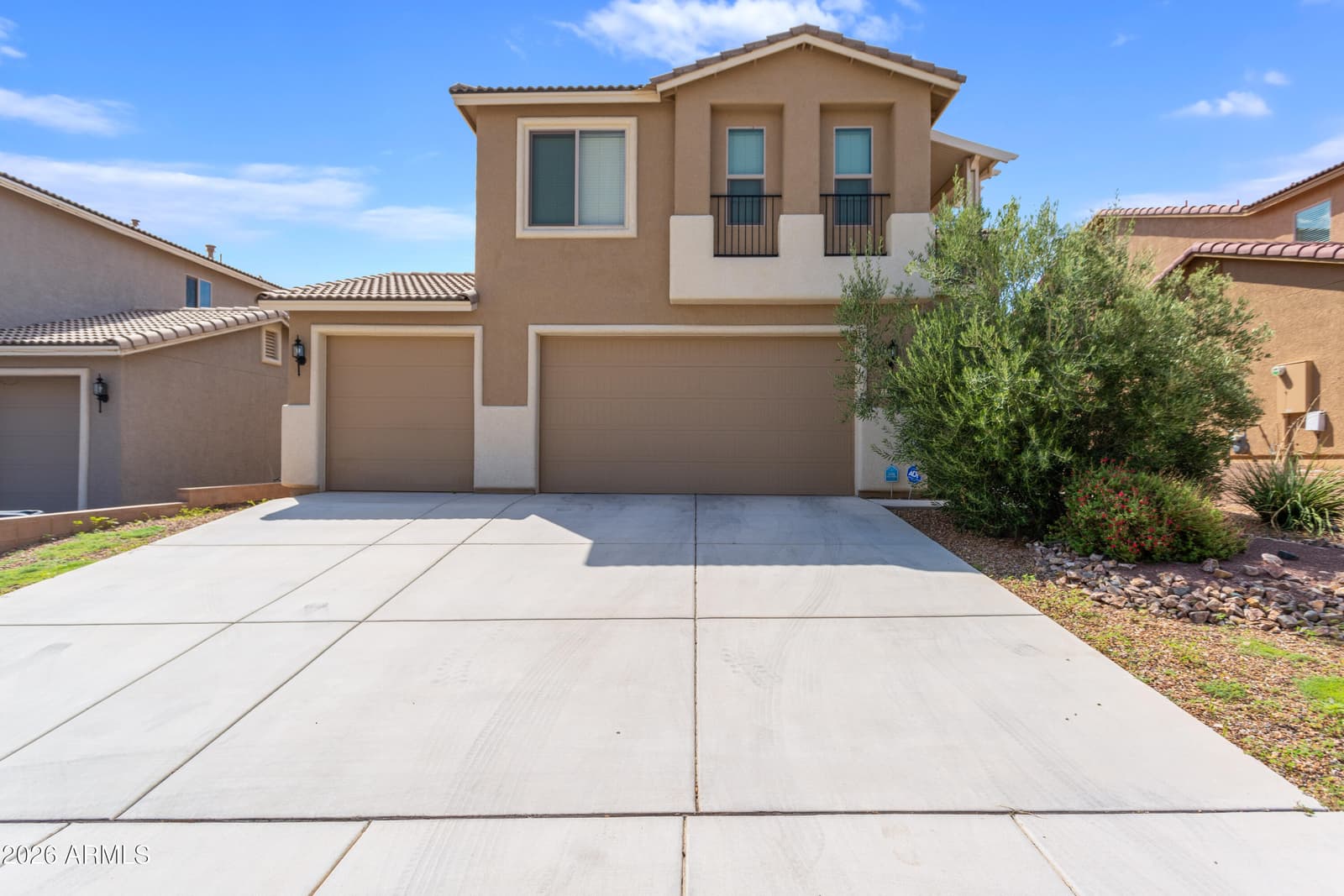 1135 MARCHBANKS Drive, Sierra Vista, AZ 85635 — photo 1 of 36