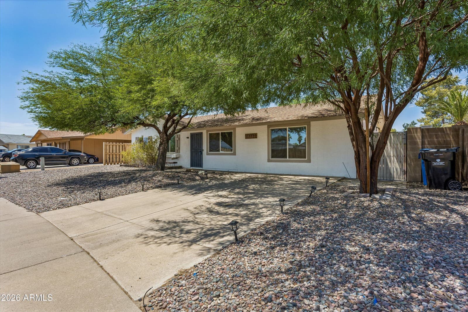 18232 N 26TH Place, Phoenix, AZ 85032 — photo 15 of 36