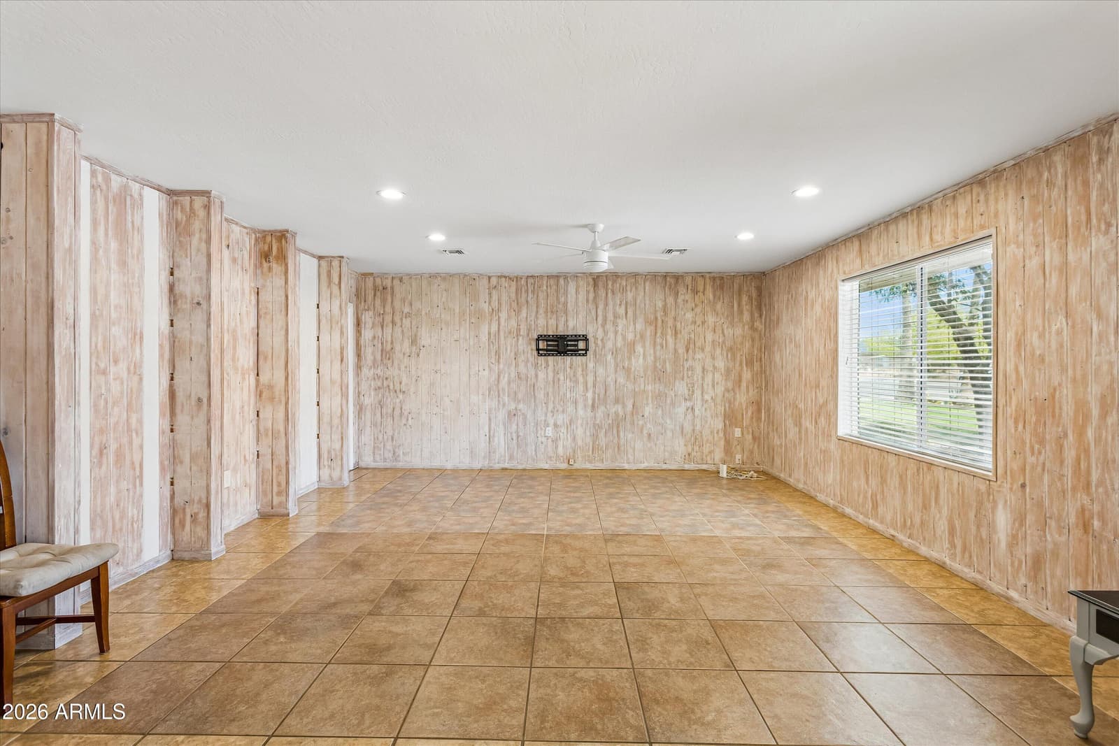 18232 N 26TH Place, Phoenix, AZ 85032 — photo 11 of 36