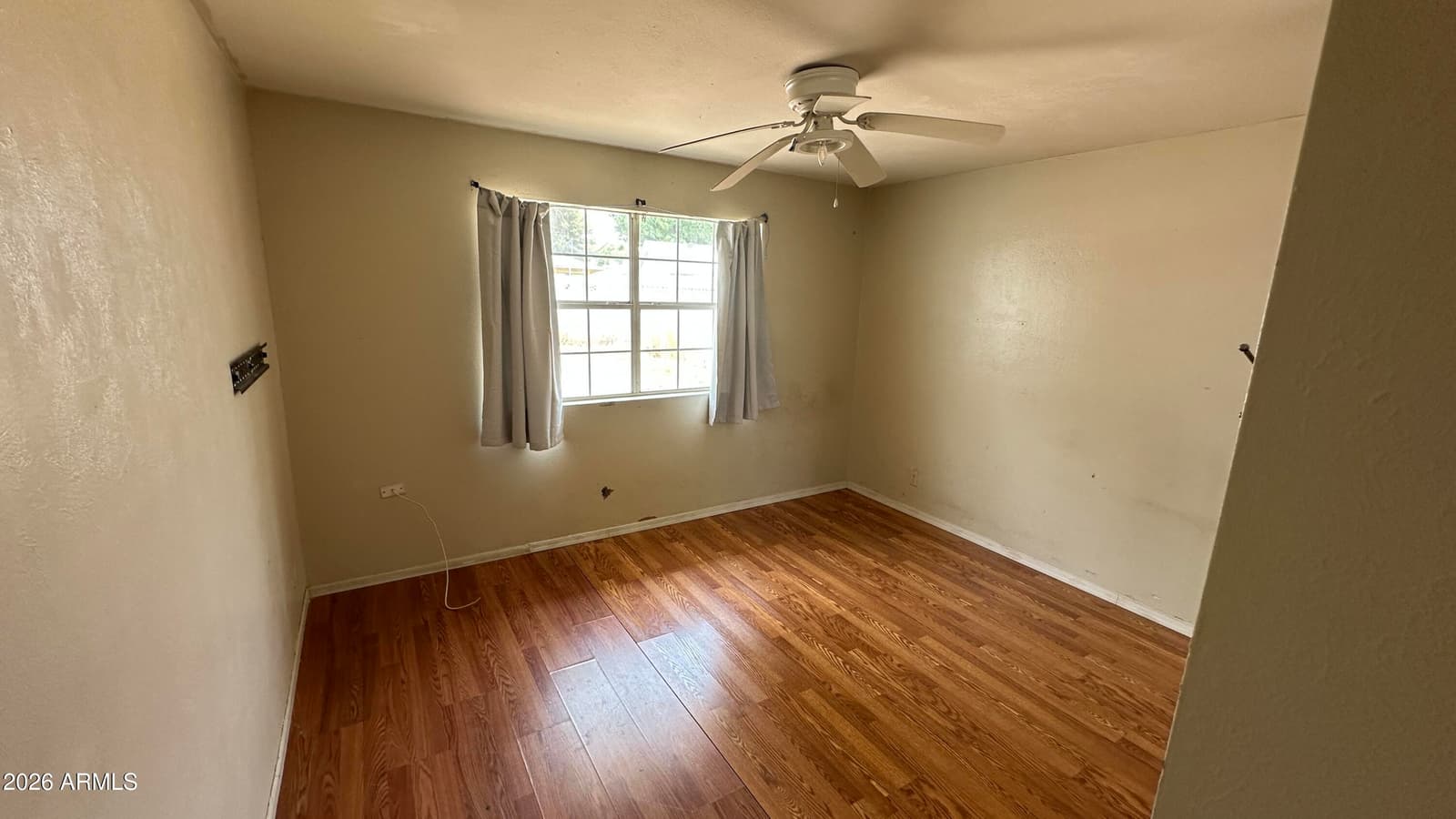 7230 N 37TH Avenue, Phoenix, AZ 85051 — photo 5 of 16