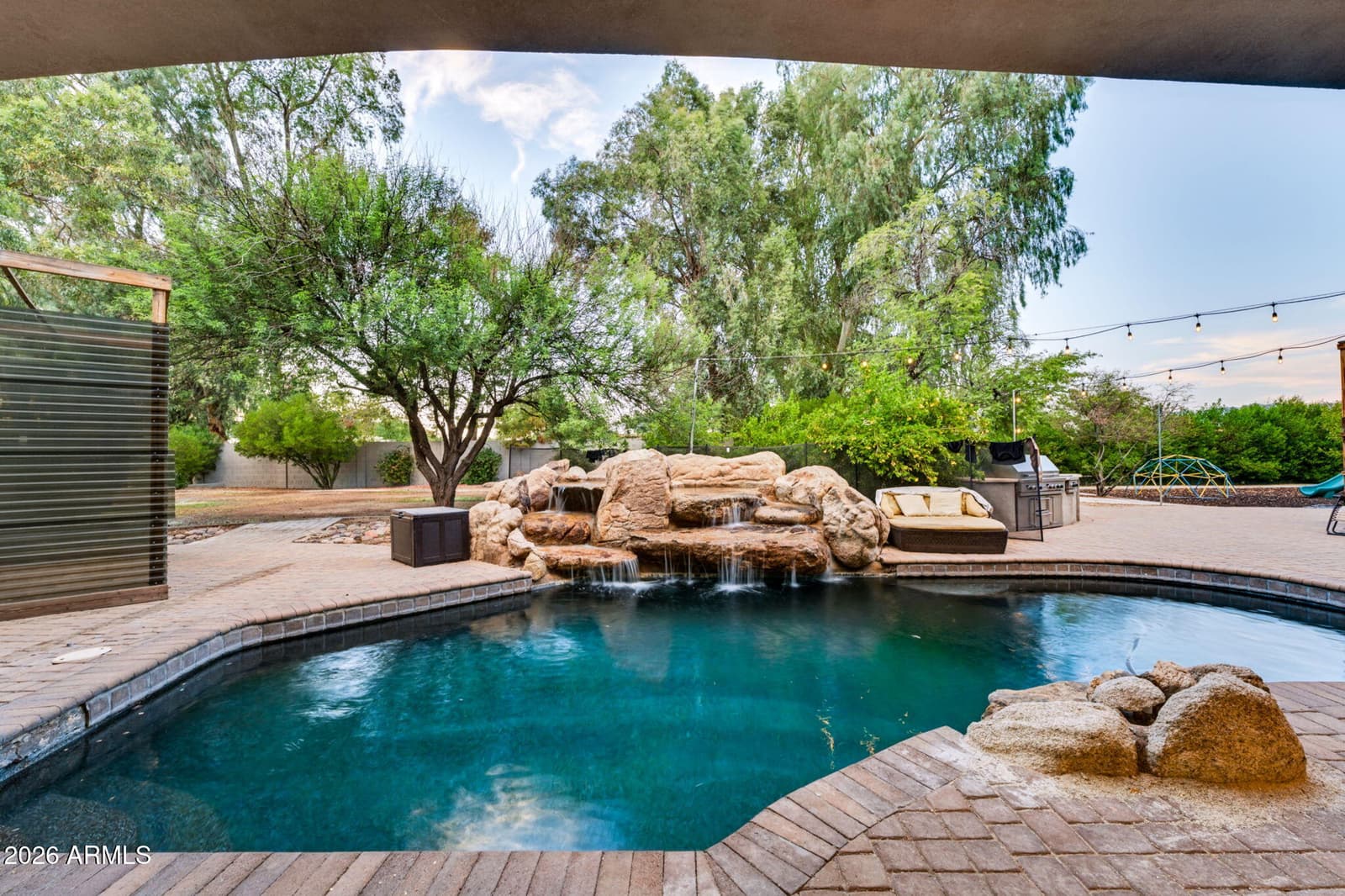 7240 E SWEETWATER Avenue, Scottsdale, AZ 85260 — photo 36 of 38