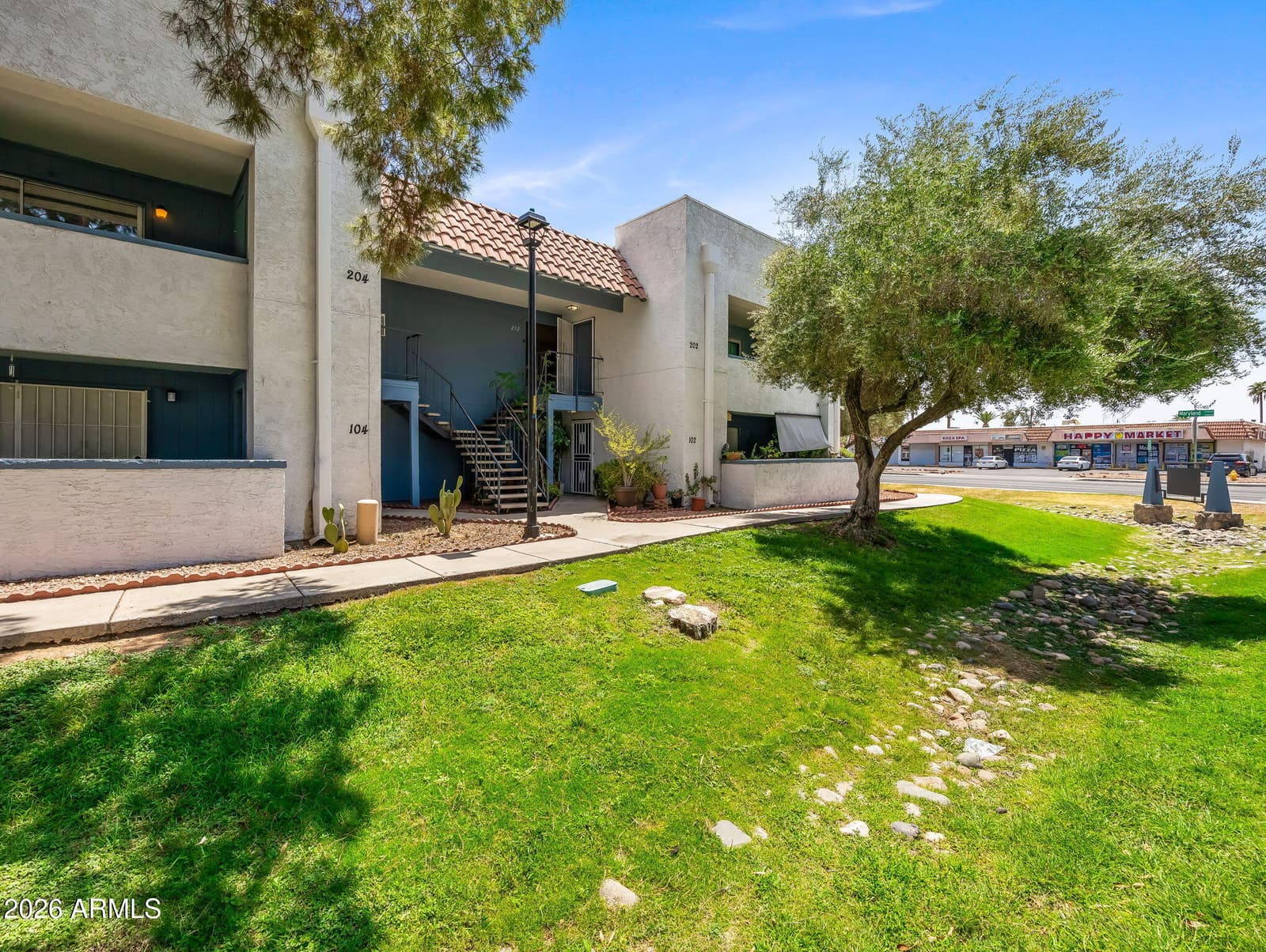 4608 W Maryland Avenue 202, Glendale, AZ 85301 — photo 3 of 30
