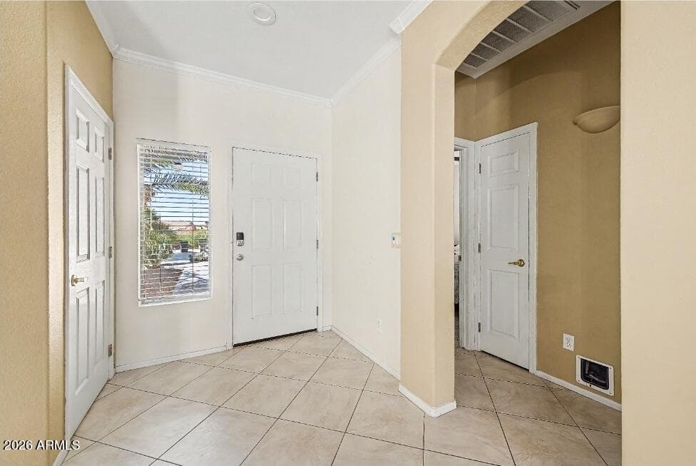 13264 W Edgemont Avenue, Goodyear, AZ 85395 — photo 3 of 18