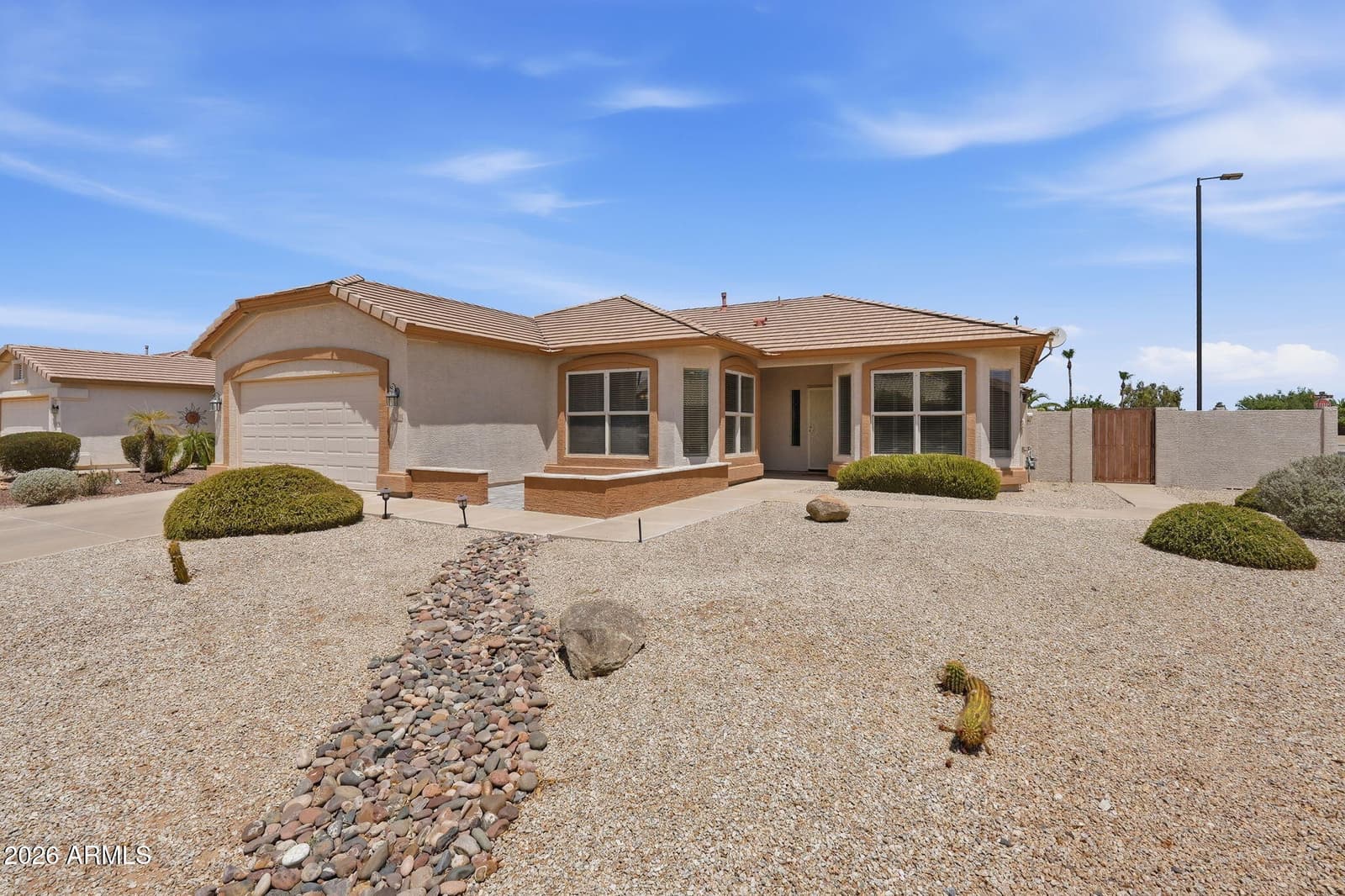 3220 E GLENEAGLE Drive, Chandler, AZ 85249 — photo 2 of 53