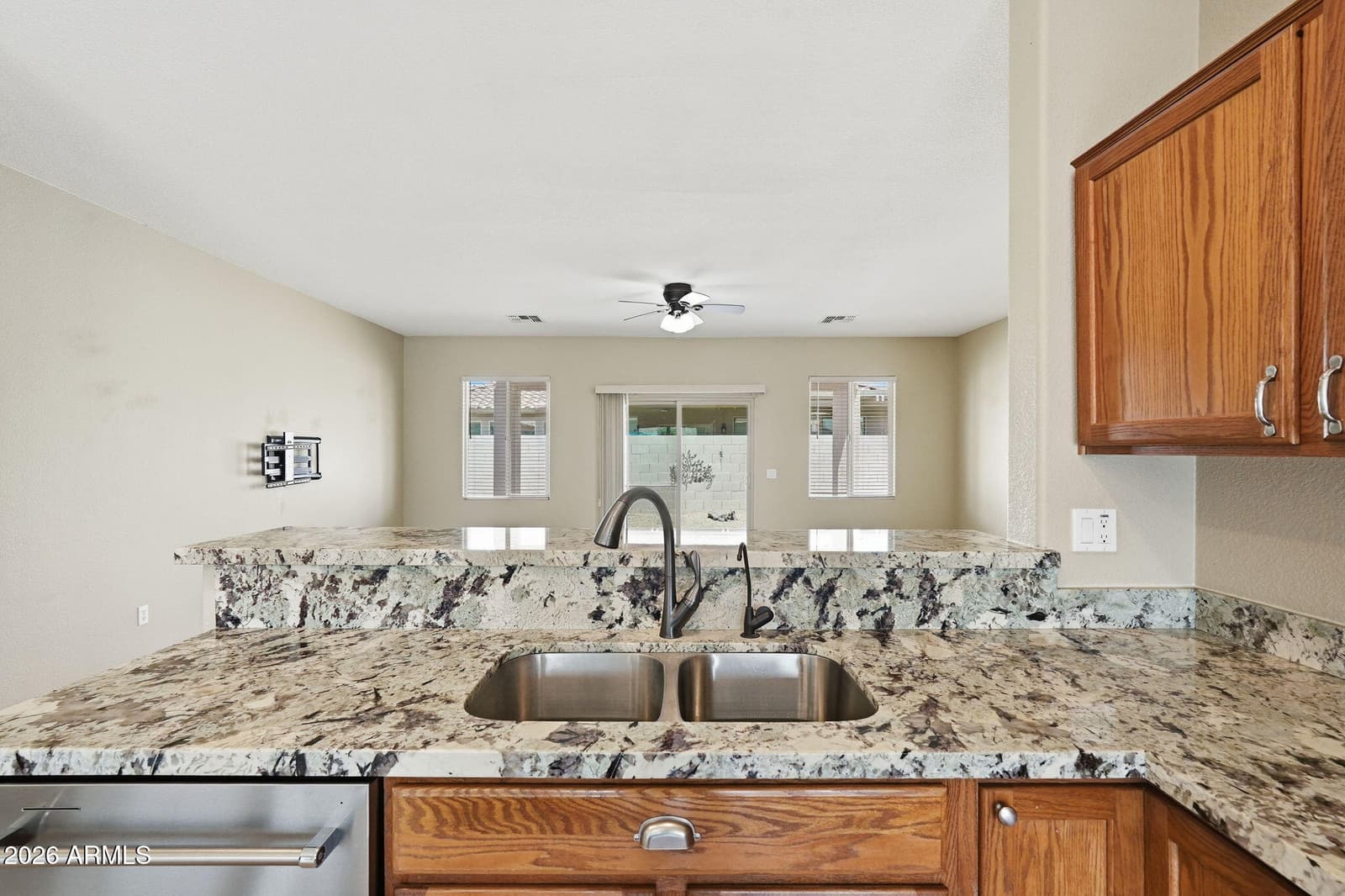 3220 E GLENEAGLE Drive, Chandler, AZ 85249 — photo 15 of 53