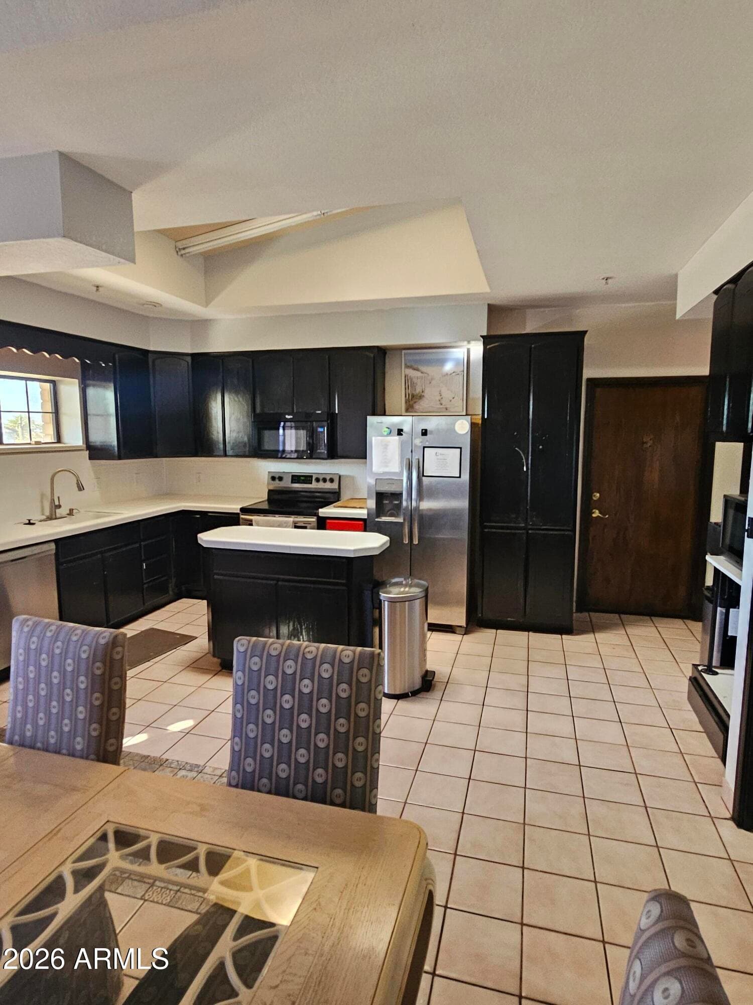 9138 E DENNIS Street, Mesa, AZ 85207 — photo 6 of 40
