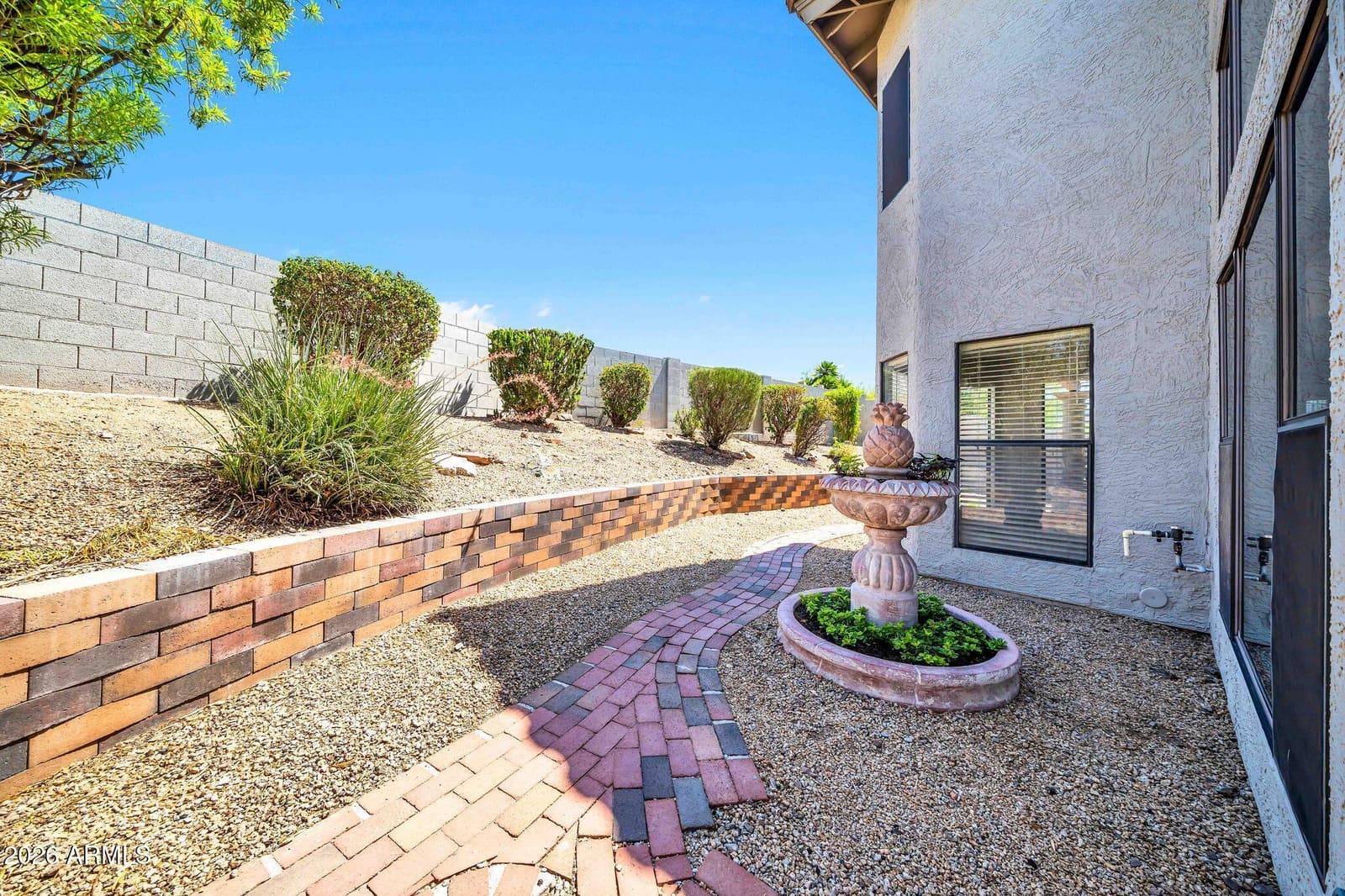 1536 E MEADOW Lane, Phoenix, AZ 85022 — photo 38 of 49